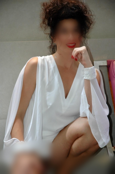 Greta, 40 años, 655067891, masajista erótica en Sabadell